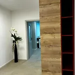 Zlata Louka *