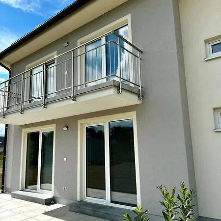 Zlata Louka Apartment *