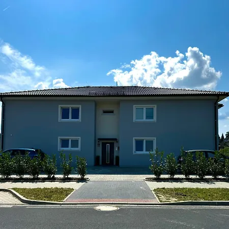 Apartment Zlata Louka *